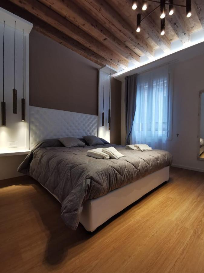 Deluxe 3 Bedroom Flat In Rialto Wenecja Zewnętrze zdjęcie